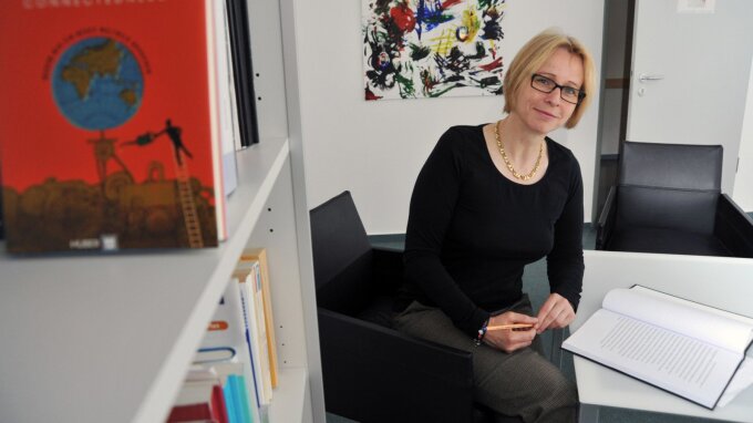 Prof. Dr. Bärbel Kracke ist Professorin für Pädagogische Psychologie. Sie und ihr Team haben mit Berliner Kolleginnen und Kollegen untersucht, wie die Stadt Jena und ihre Schulen die Inklusion von Schülerinnen und Schülern mit sonderpädagogischem Förderbedarf angehen.