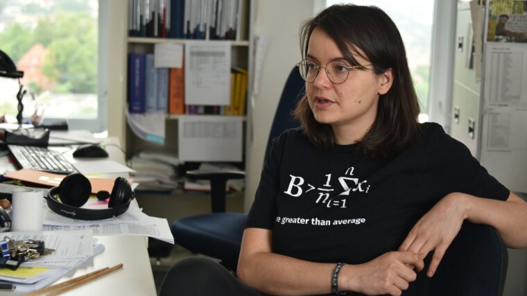 Prof. Manja Marz: bioinformatician and Go player.