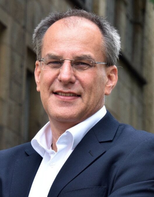 Prof. Dr. Uwe Cantner